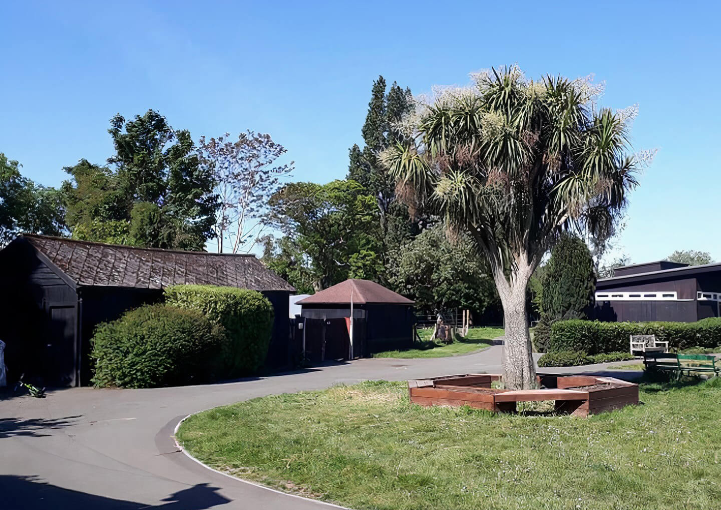 Facilities - Barnes Common Limited